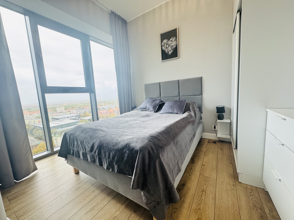 Hanza Tower pod klucz 2 pokoje, basen - obrazek 7