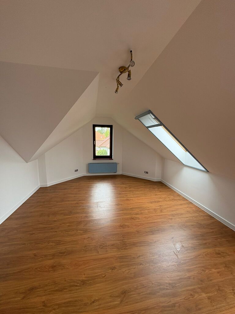 Przestronny dom wolnostojący 209 m² - obrazek 9