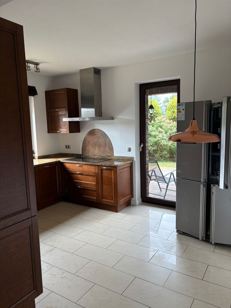 Przestronny dom wolnostojący 209 m² - obrazek 6