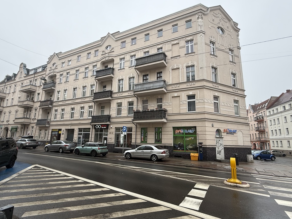 2 pok. zadbana kamienica, balkon, I Piętro, 69m2 - obrazek 2