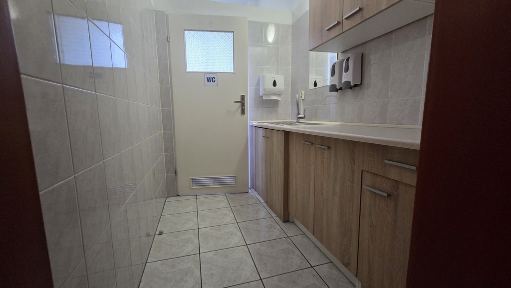 Pogodno! Lokal 200 m2 pod biura - obrazek 11