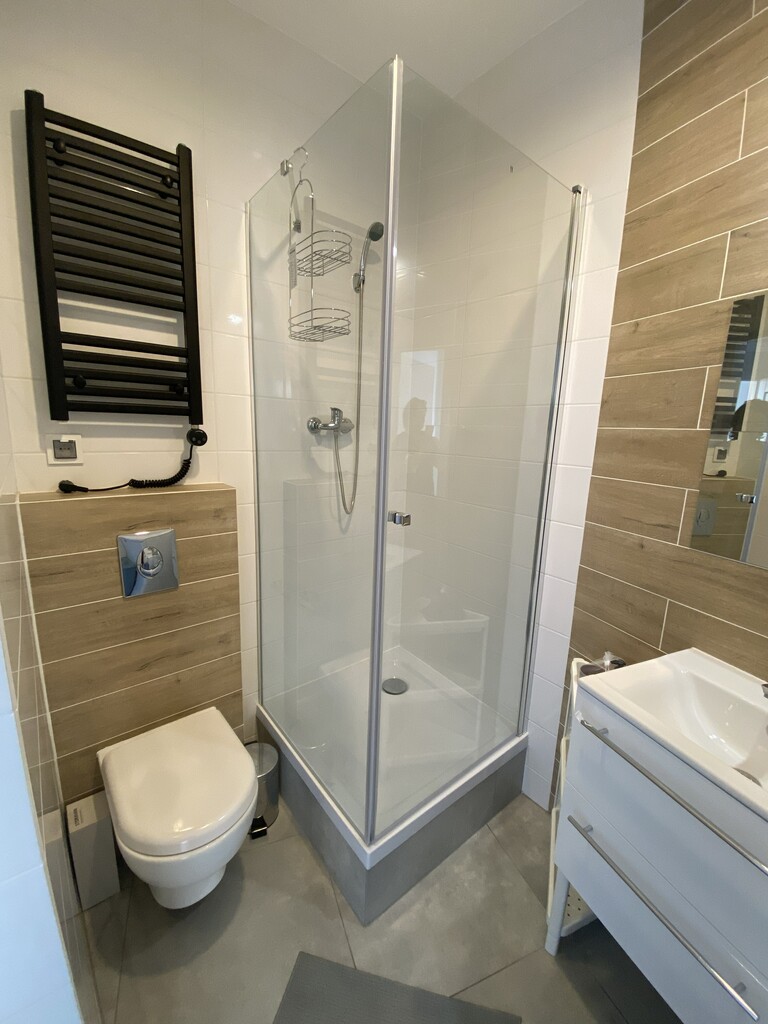Po remoncie/3 pok./52 m2/piwnica - obrazek 12