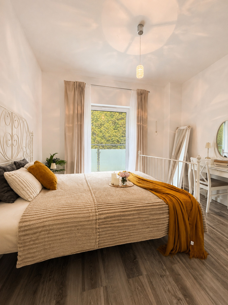Komfortowy Apartament 4 Pokoje, Ogród i Taras - obrazek 8