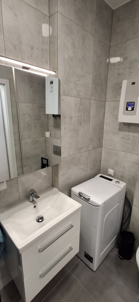 Kawalerka 25m2 i 27,5 m2 obok Galaxy w Szczecine - obrazek 33