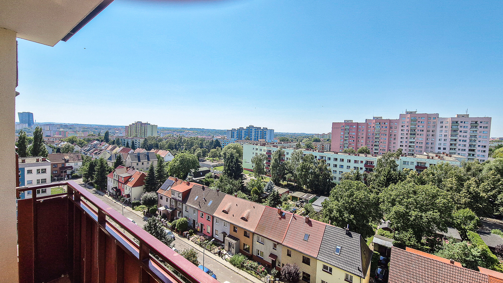 47 m² z balkonem i widokiem — urządzisz od zera!