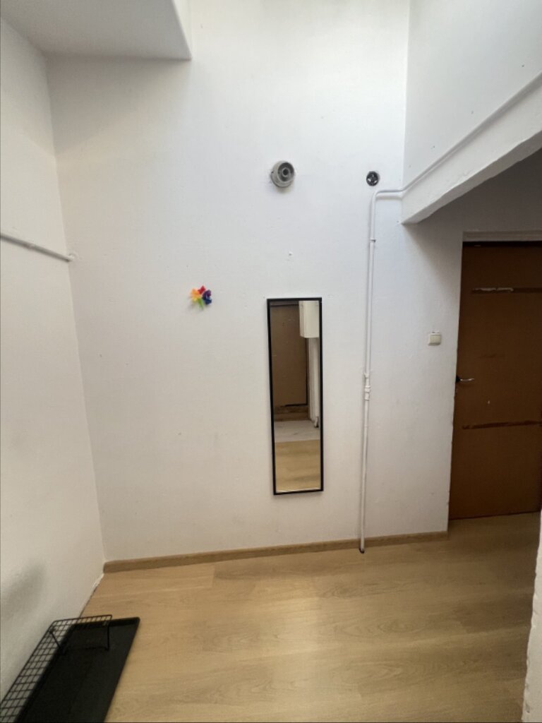 Kawalerka/wynajem/17,5m2/umeblowana - obrazek 9