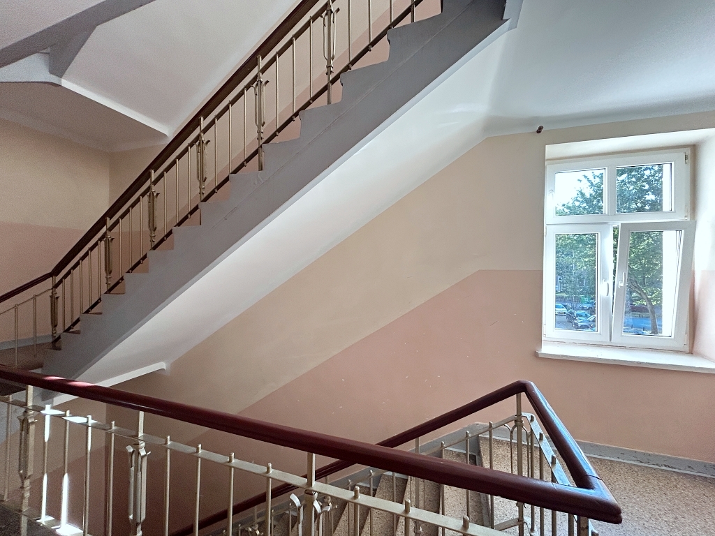 61 m² | 1 piętro | przy Bulwarach| parking - obrazek 5
