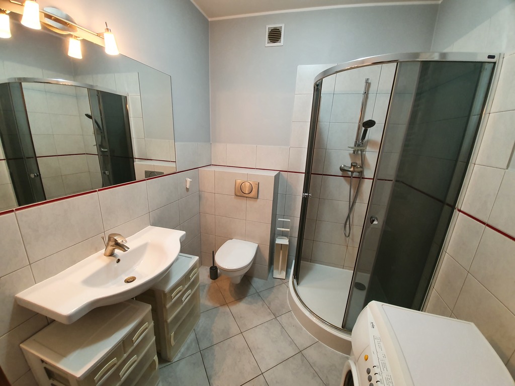 Kawalerka wynajem os. Magnolia - obrazek 5