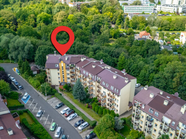 Balkon i ogródek! 57m2, duże 2 pokoje. Os. Bukowe!
