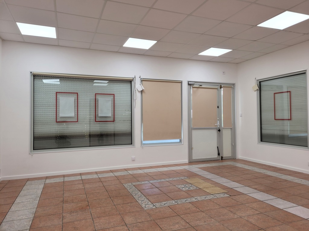 Lokal w Centrum Handlowym Pogodno, 42 m2, front !! - obrazek 2